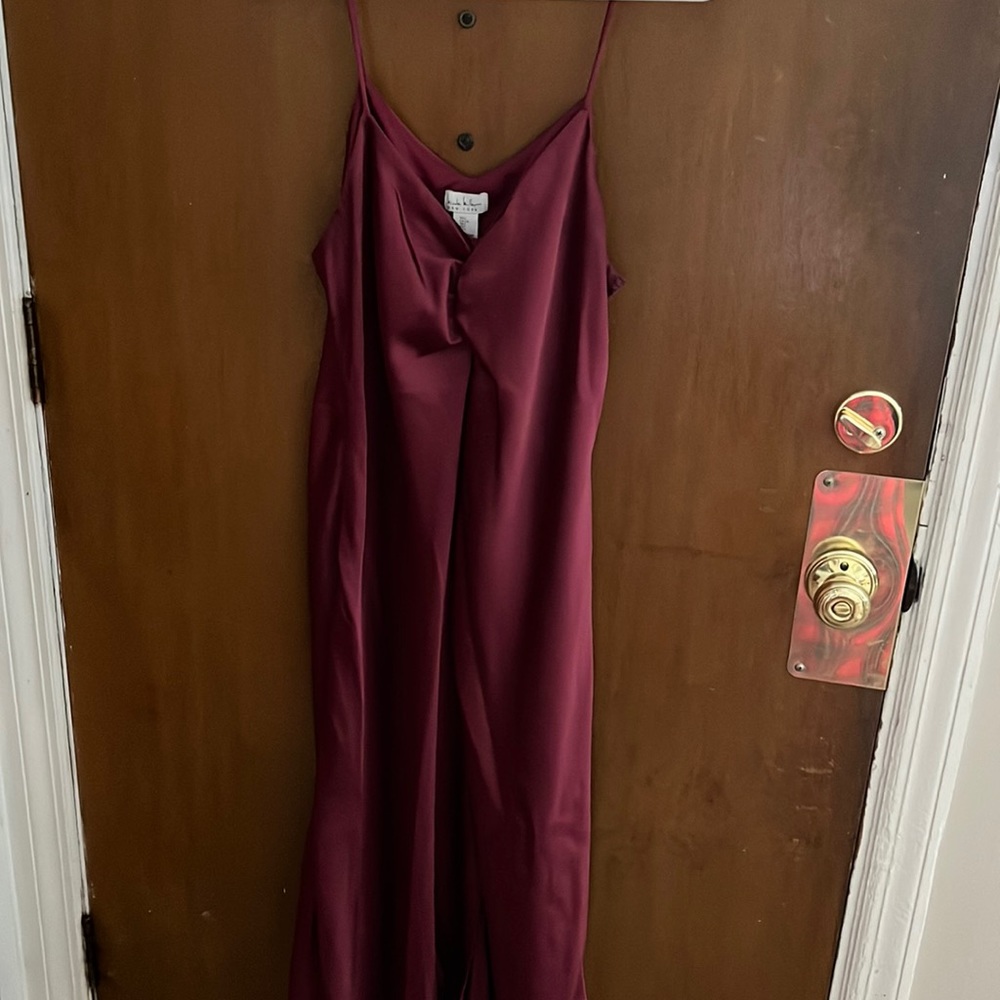Nicole Miller New York Maroon Midi Dress